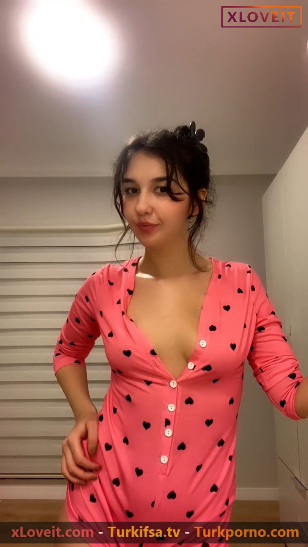 Aymila ifşa Yatmadan önceki full yayınını seyret